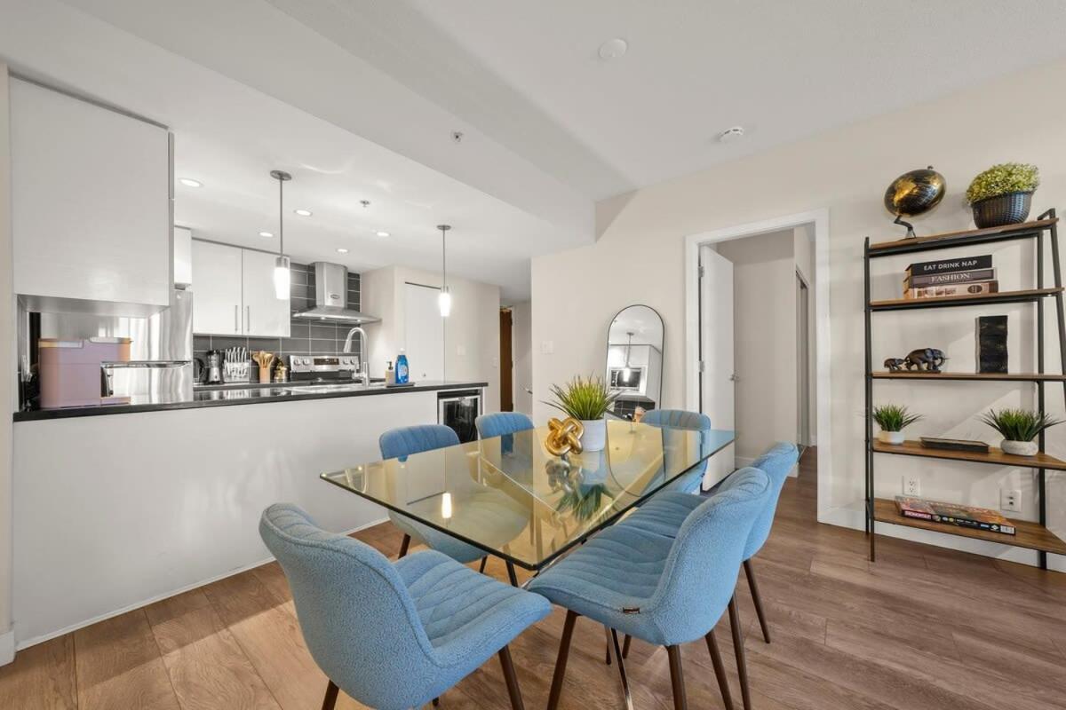 וונקובר Dazzling Condo By Stadium Downtown With Free Parking מראה חיצוני תמונה