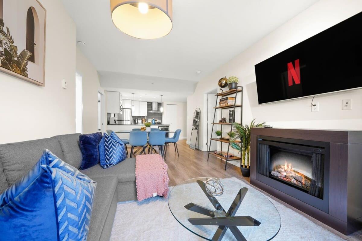 וונקובר Dazzling Condo By Stadium Downtown With Free Parking מראה חיצוני תמונה
