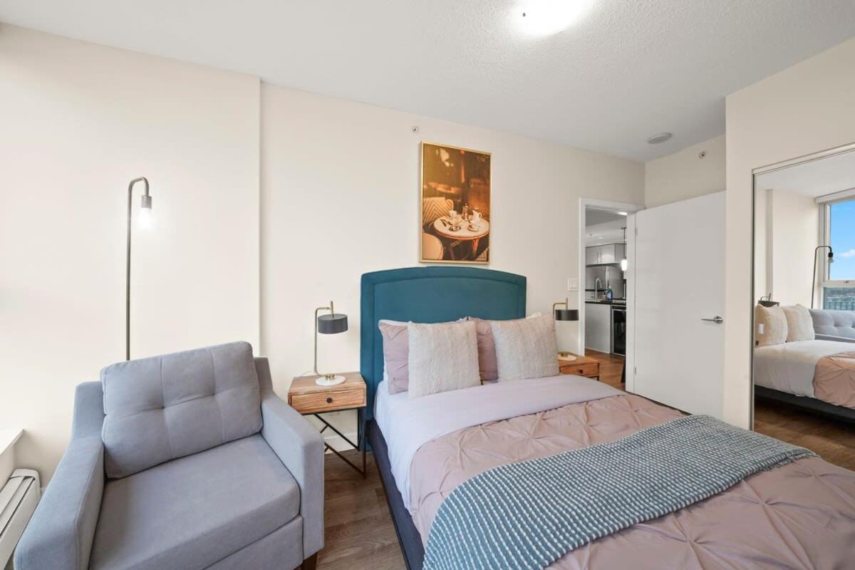 וונקובר Dazzling Condo By Stadium Downtown With Free Parking מראה חיצוני תמונה